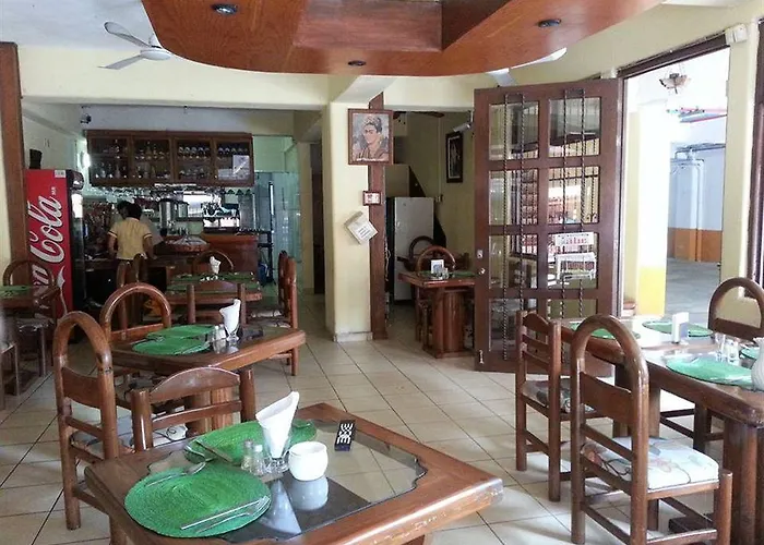 Hotel Tradicional Savaro Sa De Cv 3*